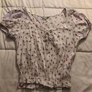 American eagle white flower t shirt